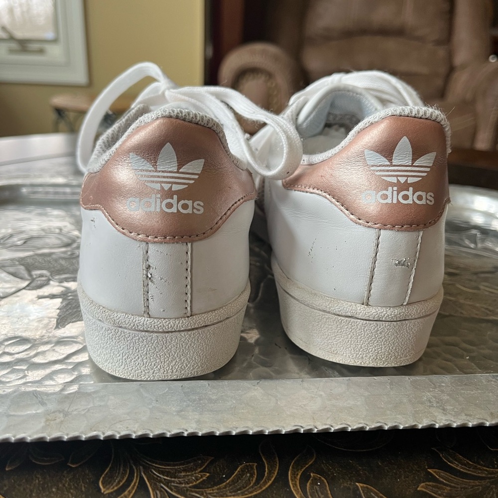 Women's Adidas Originals Superstar Rose Gold Metallic Sneakers - Picture 3 of 7